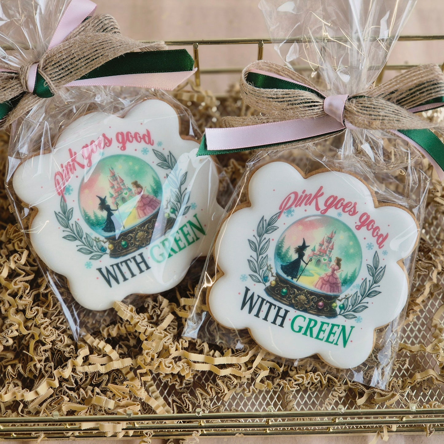 Pink goes good with Green (wicked)