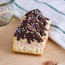 Afbeelding in Gallery-weergave laden, Klein taart puntje