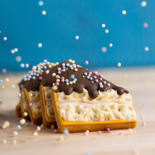 Afbeelding in Gallery-weergave laden, Klein taart puntje