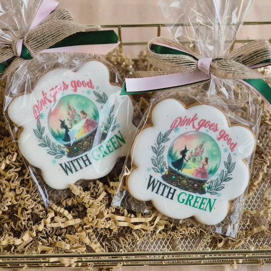 Pink goes good with Green (wicked)